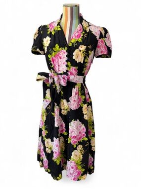 2000s Betsey Johnson Collection 100% Silk Floral Puff Sleeve Button Belted Dress